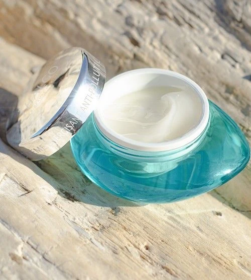 GEL-CRÈME ÉNERGISANT ANTI POLLUTION